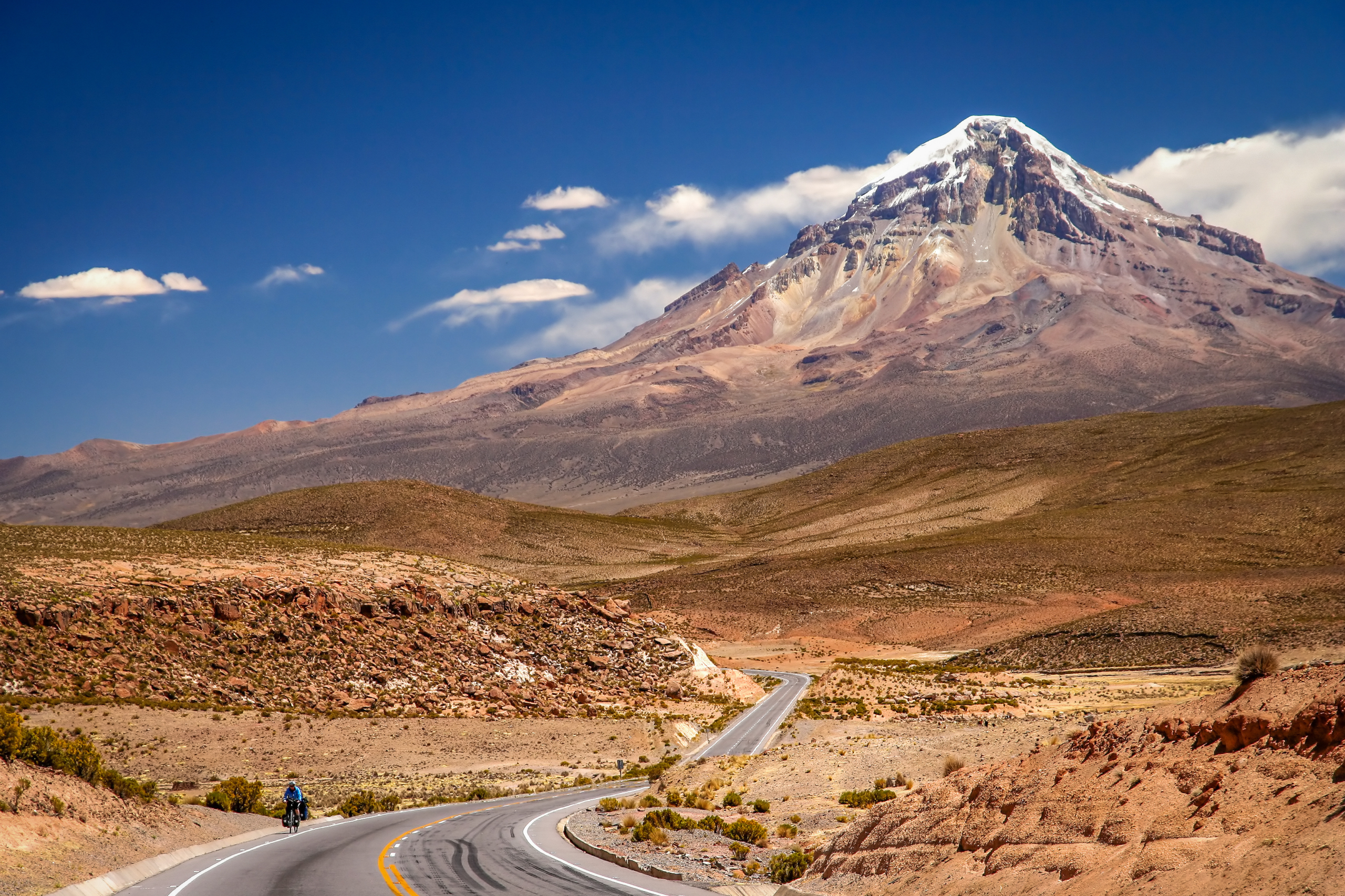 @ Highway to Sajama National Park