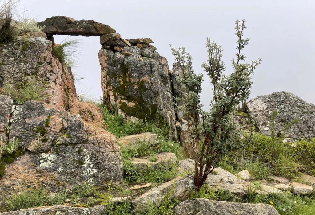 Huanuni Ruins